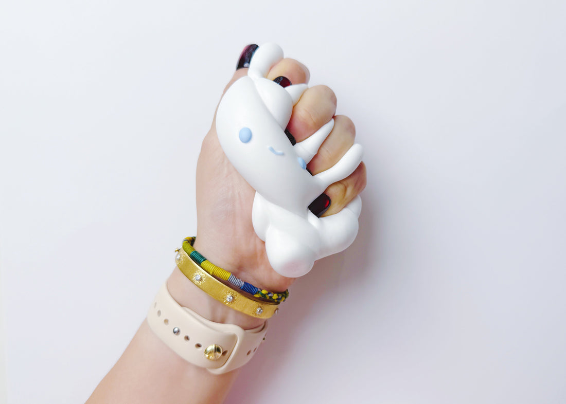 BRIGHT BUNNY PAW Squishy