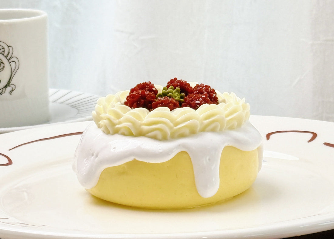 RASPBERRY CREAM CAKE Squishy