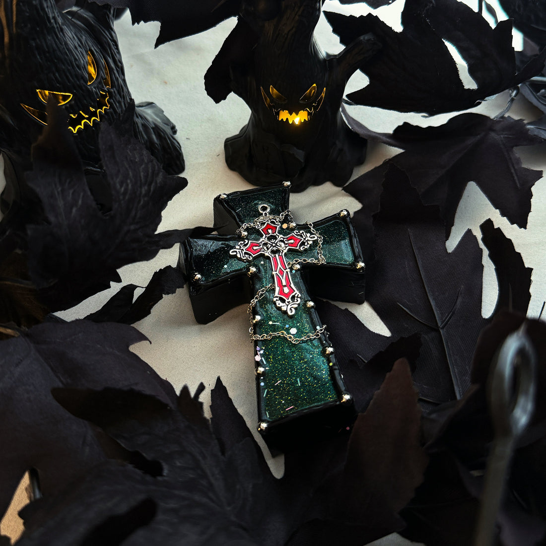 GOTHIC CROSS Squishy