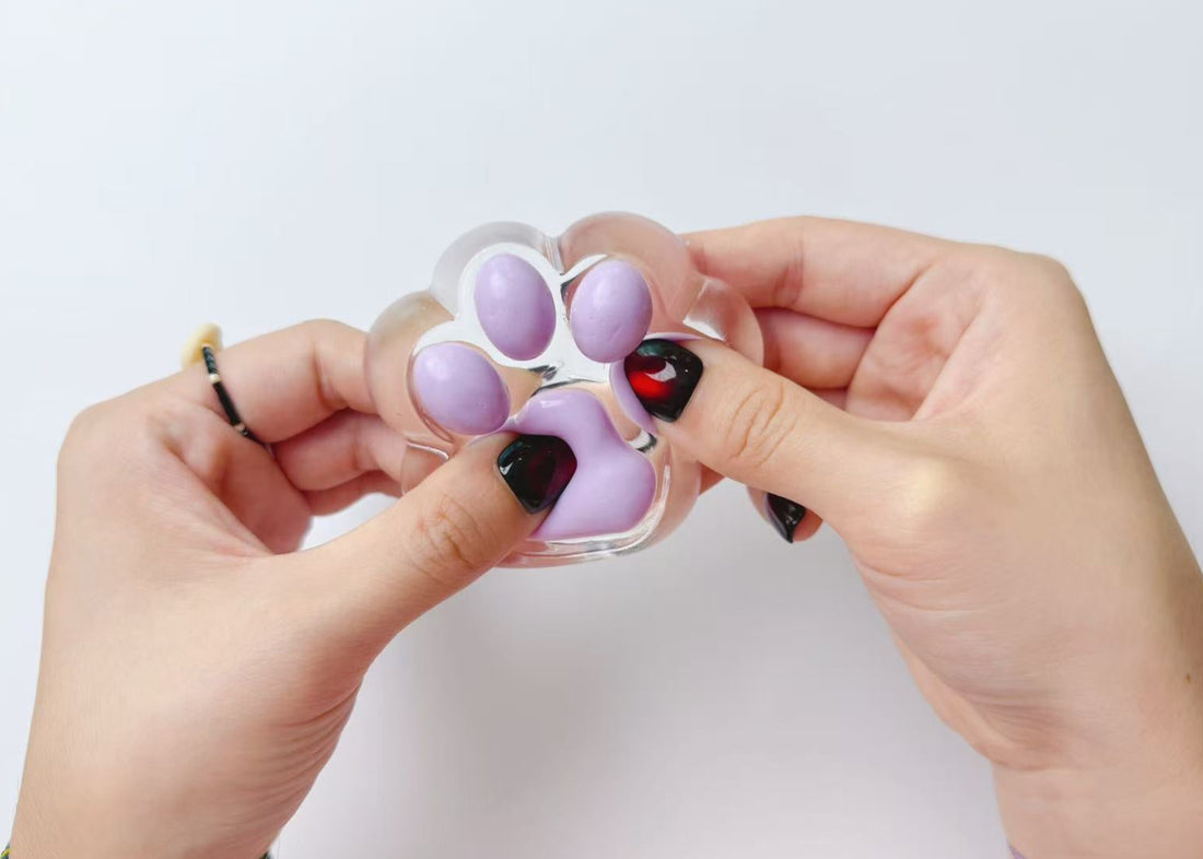 CRYSTAL PAW Squishy